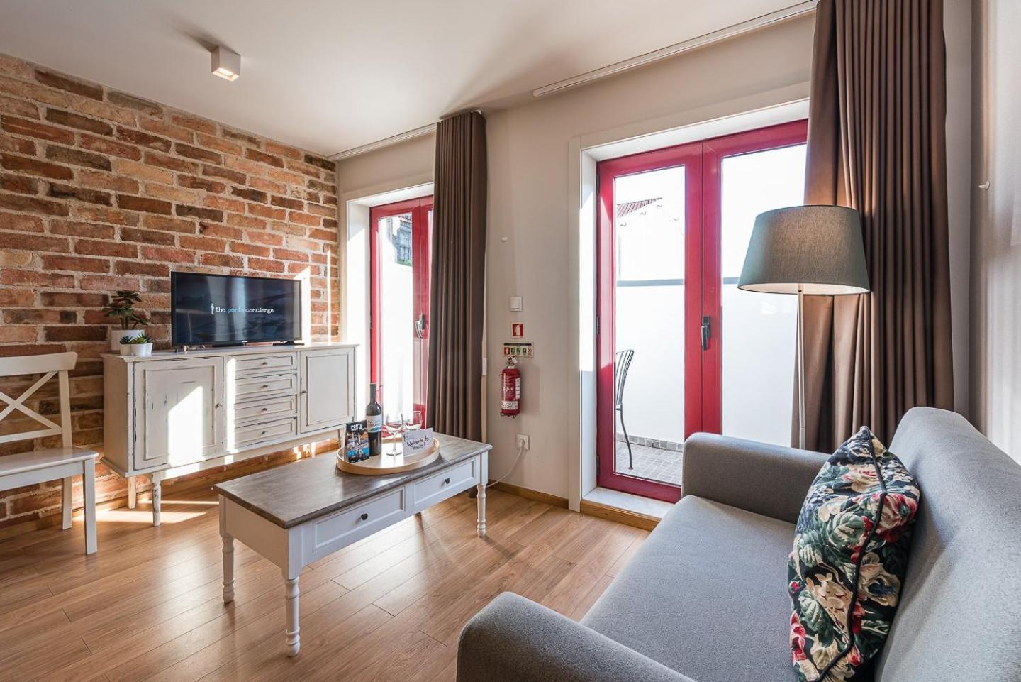 Guestready - Crayon Walls Apts OOporto Exteriör bild
